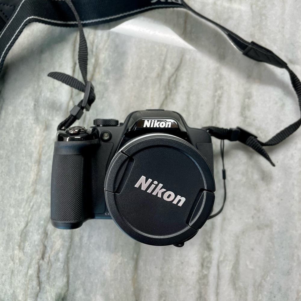Nikon CoolPix P520 camera